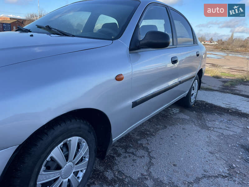 Седан Daewoo Lanos 2006 в Прилуках