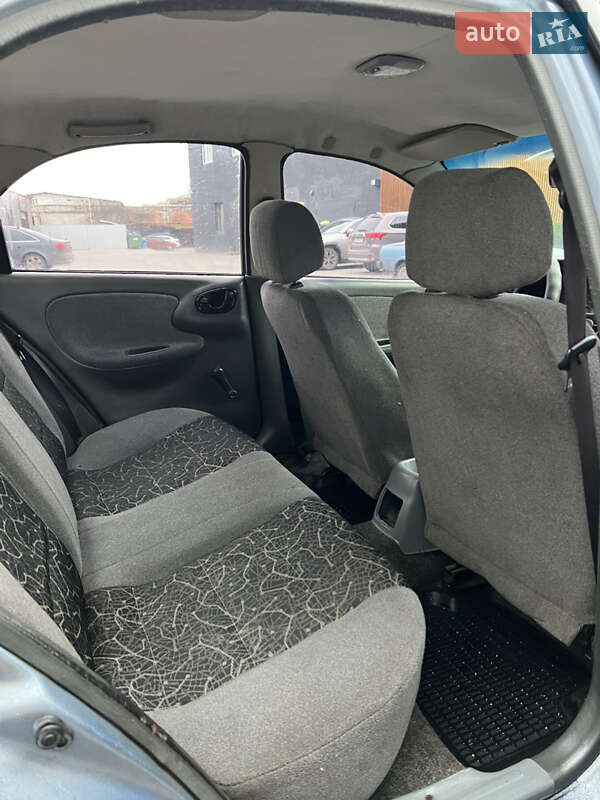 Седан Daewoo Lanos 2008 в Сумах