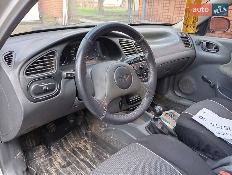 Седан Daewoo Lanos 2005 в Бурштині