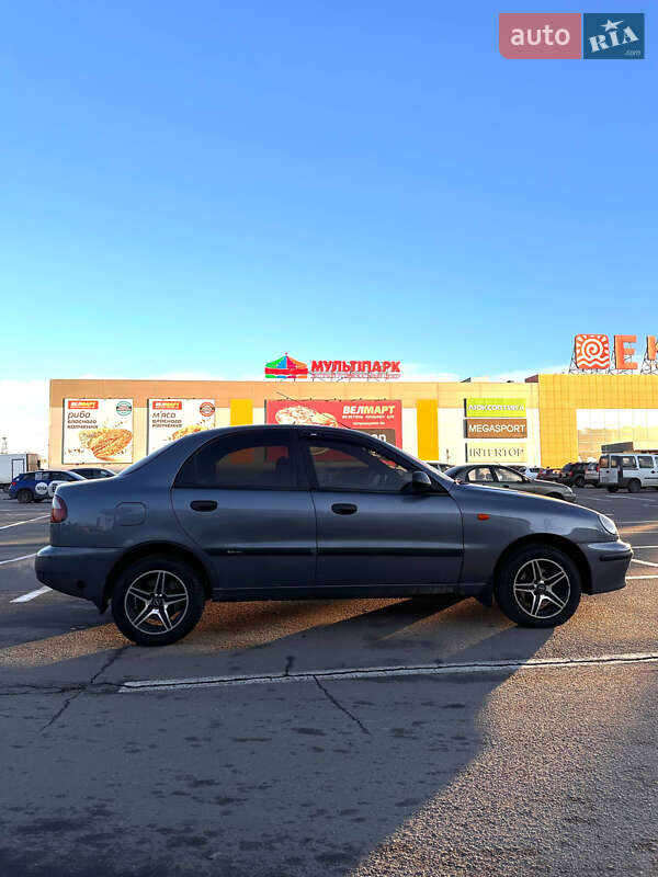 Седан Daewoo Lanos 2008 в Полтаві