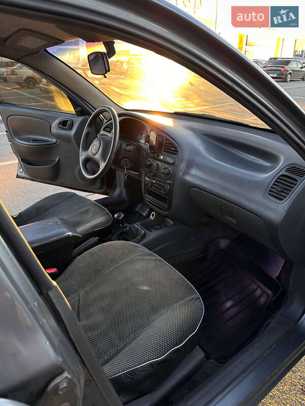 Седан Daewoo Lanos 2008 в Полтаві