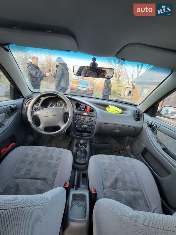 Седан Daewoo Lanos 2005 в Рівному фото 2 Седан Daewoo Lanos 2005 в Рівному