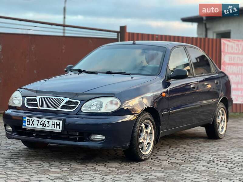 Седан Daewoo Lanos 2004 в Полонном