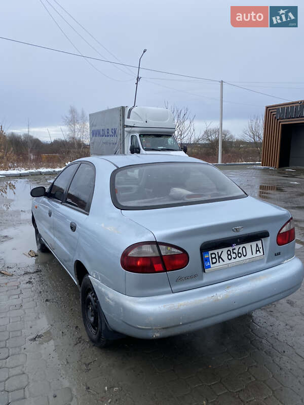 Седан Daewoo Lanos 2003 в Львове