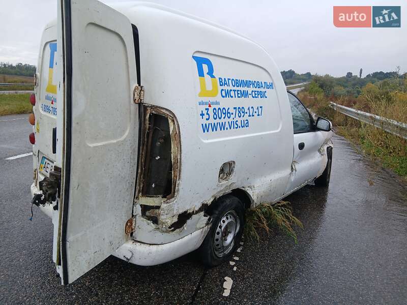 Хетчбек Daewoo Lanos 2013 в Дніпрі