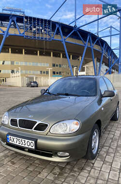 Седан Daewoo Lanos 2004 в Харькове