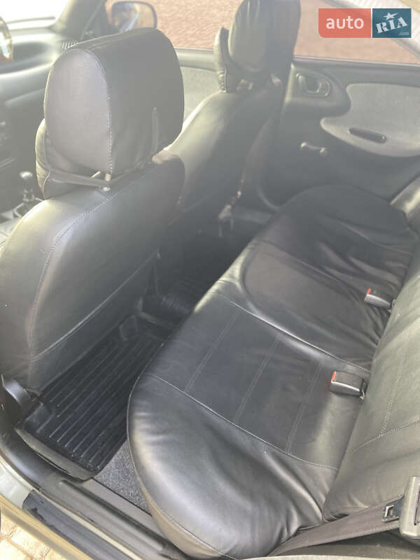 Седан Daewoo Lanos 2004 в Харкові