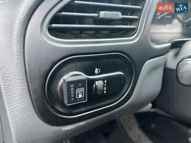 Седан Daewoo Lanos 2008 в Киеве