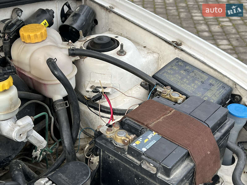 Седан Daewoo Lanos 2006 в Самборе