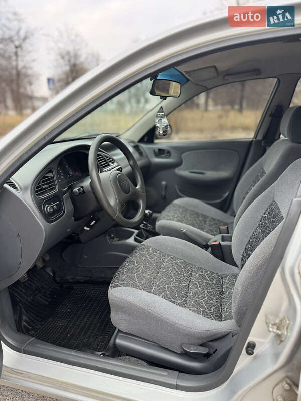 Седан Daewoo Lanos 2007 в Шостці