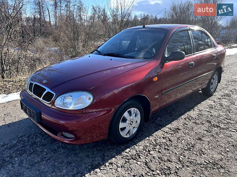Седан Daewoo Lanos 2003 в Черкассах
