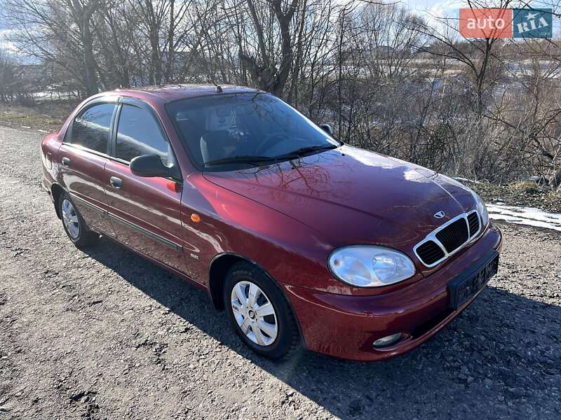 Седан Daewoo Lanos 2003 в Черкассах