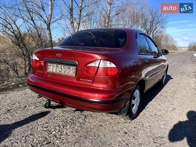 Седан Daewoo Lanos 2003 в Черкассах