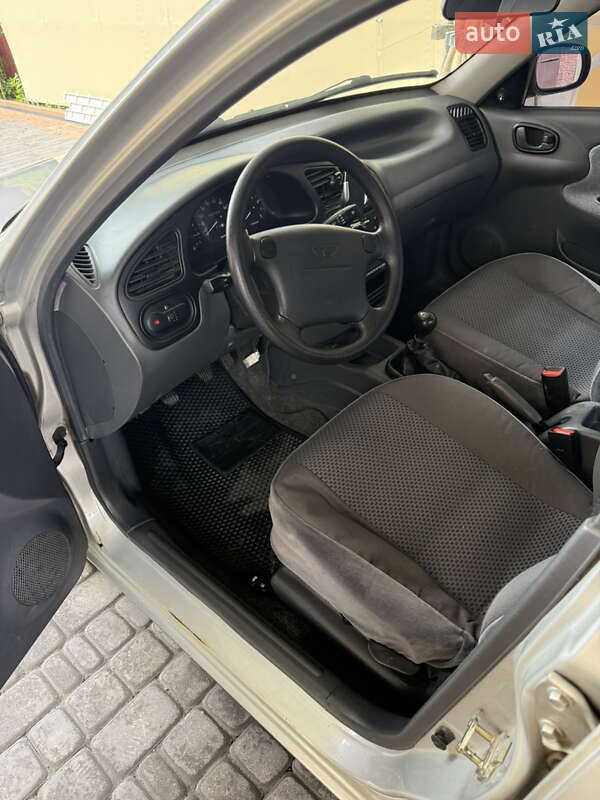 Седан Daewoo Lanos 2007 в Чернігові