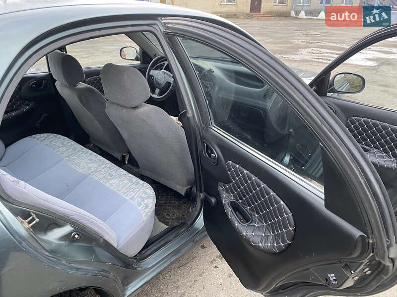 Седан Daewoo Lanos 1998 в Подольске