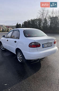 Седан Daewoo Lanos 1998 в Ужгороде
