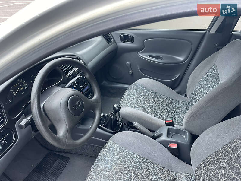 Седан Daewoo Lanos 2008 в Житомирі