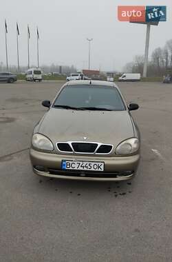 Седан Daewoo Lanos 2004 в Львове
