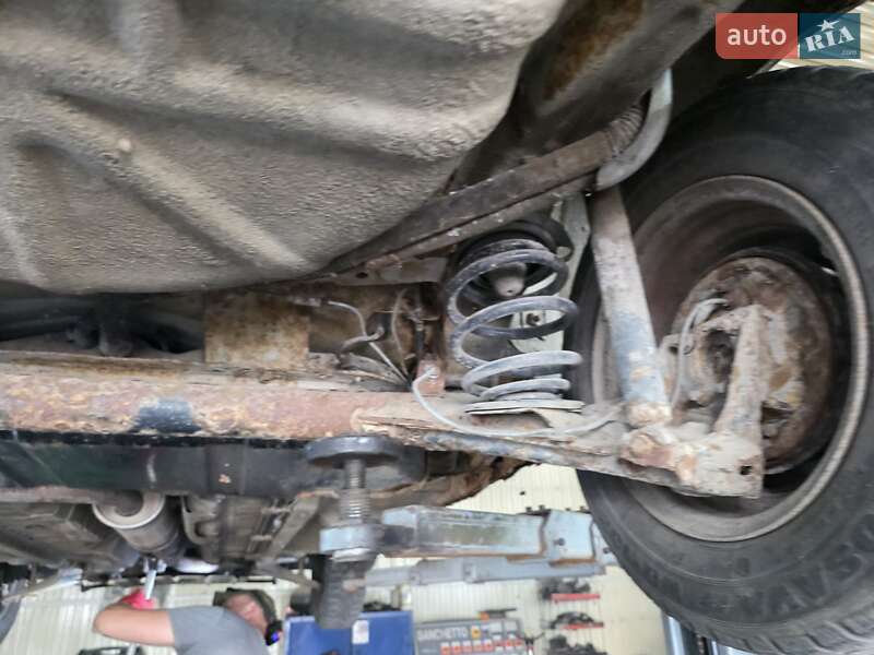 Седан Daewoo Lanos 2003 в Львове