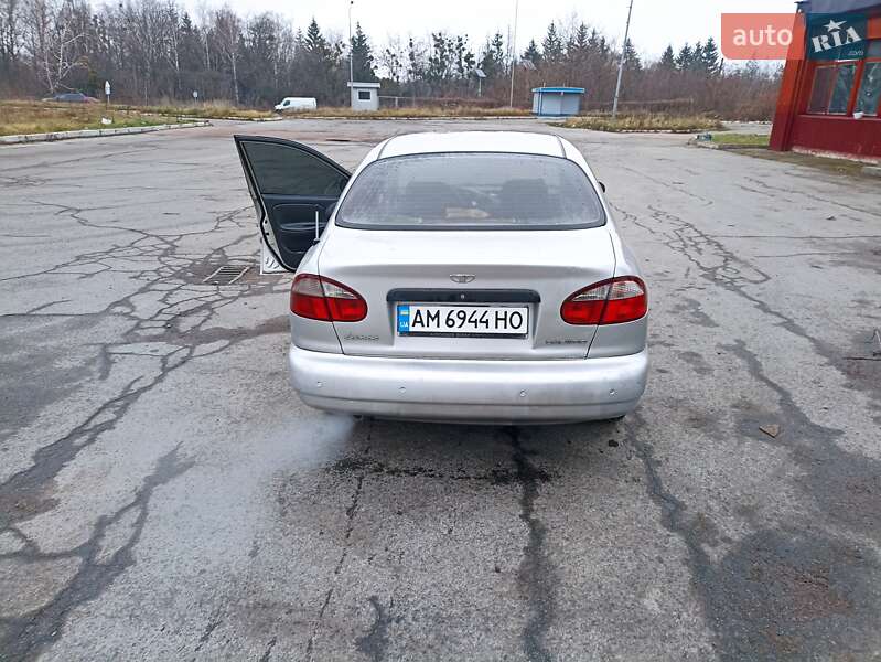 Седан Daewoo Lanos 2002 в Житомире фото 4 Седан Daewoo Lanos 2002 в Житомире