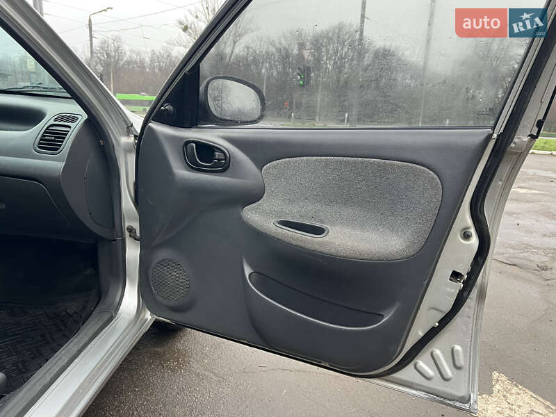 Седан Daewoo Lanos 2008 в Харкові