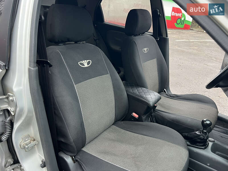 Седан Daewoo Lanos 2008 в Харкові