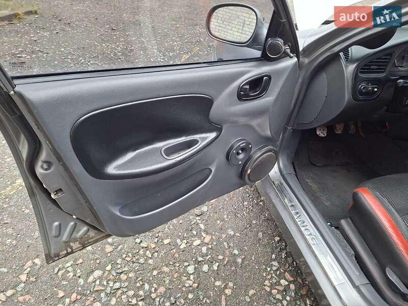 Седан Daewoo Lanos 2008 в Обухове