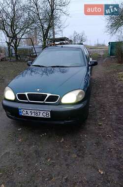 Седан Daewoo Lanos 2005 в Драбіву