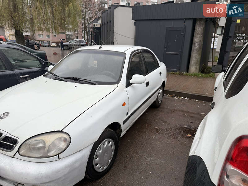 Седан Daewoo Lanos 2003 в Тернополі
