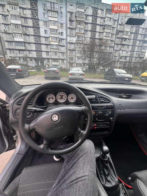 Хэтчбек Daewoo Lanos 1998 в Запорожье