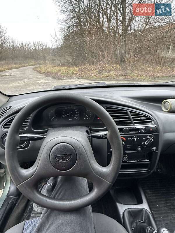 Седан Daewoo Lanos 2008 в Славуте