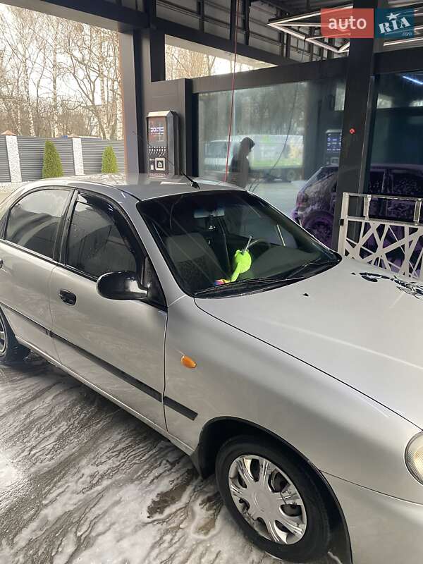 Хэтчбек Daewoo Lanos 2003 в Черкассах фото 2 Хэтчбек Daewoo Lanos 2003 в Черкассах