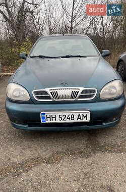 Седан Daewoo Lanos 2004 в Черноморске