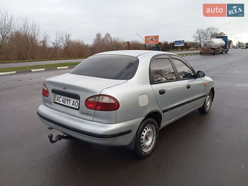 Седан Daewoo Lanos 2008 в Голобах