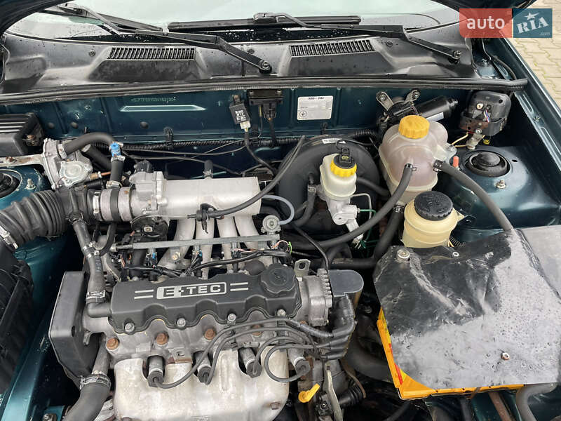 Седан Daewoo Lanos 2003 в Калиновке