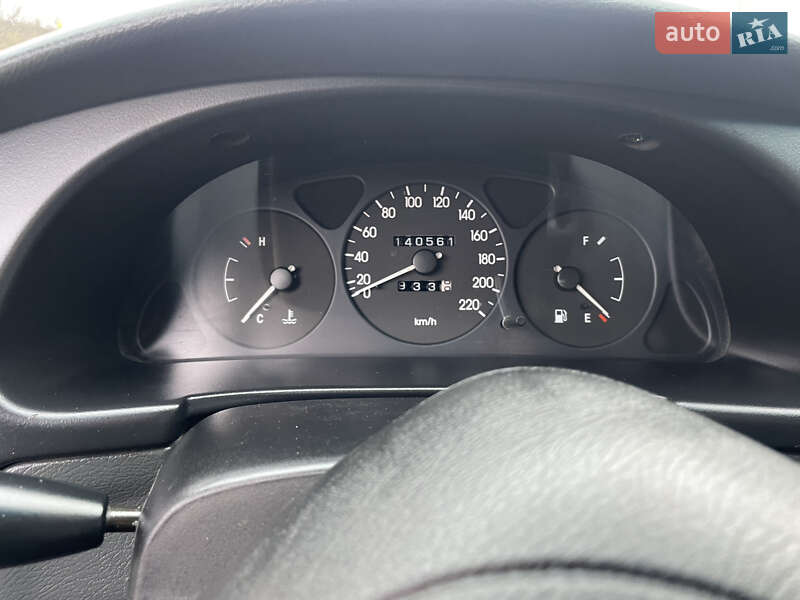 Седан Daewoo Lanos 2003 в Калиновке