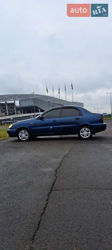 Седан Daewoo Lanos 2005 в Львове
