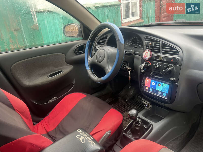 Седан Daewoo Lanos 2006 в Казатине