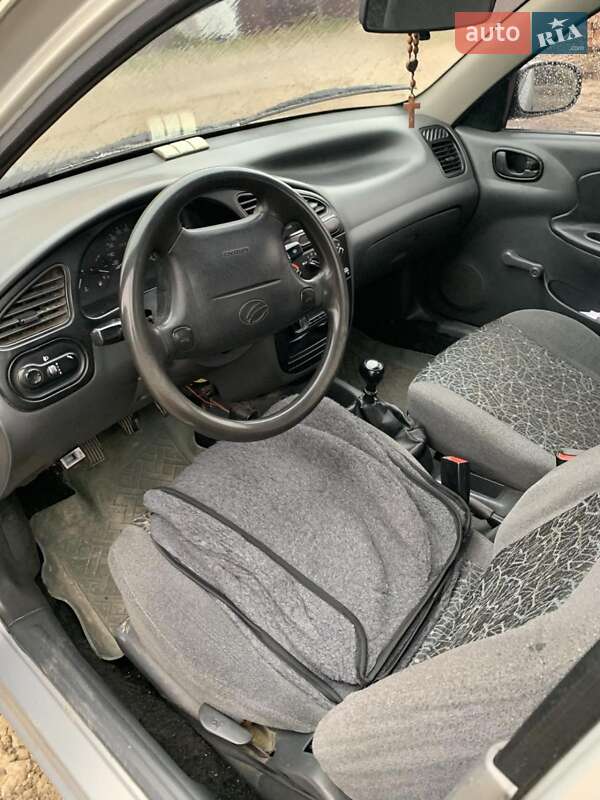 Седан Daewoo Lanos 2006 в Золочеве