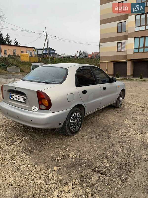 Седан Daewoo Lanos 2006 в Золочеве