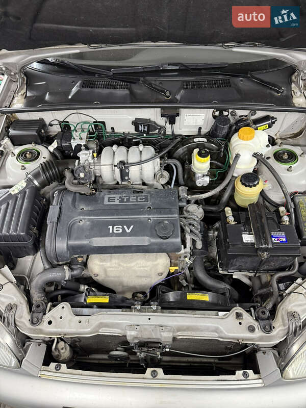 Седан Daewoo Lanos 2006 в Запоріжжі