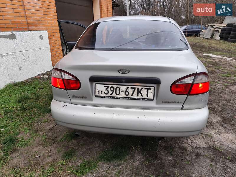 Седан Daewoo Lanos 2003 в Києві