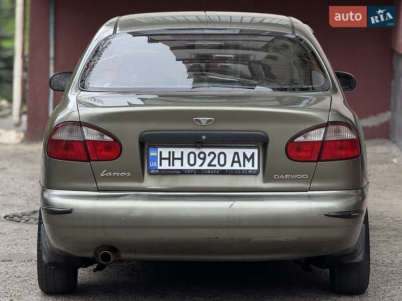 Седан Daewoo Lanos 2004 в Одессе