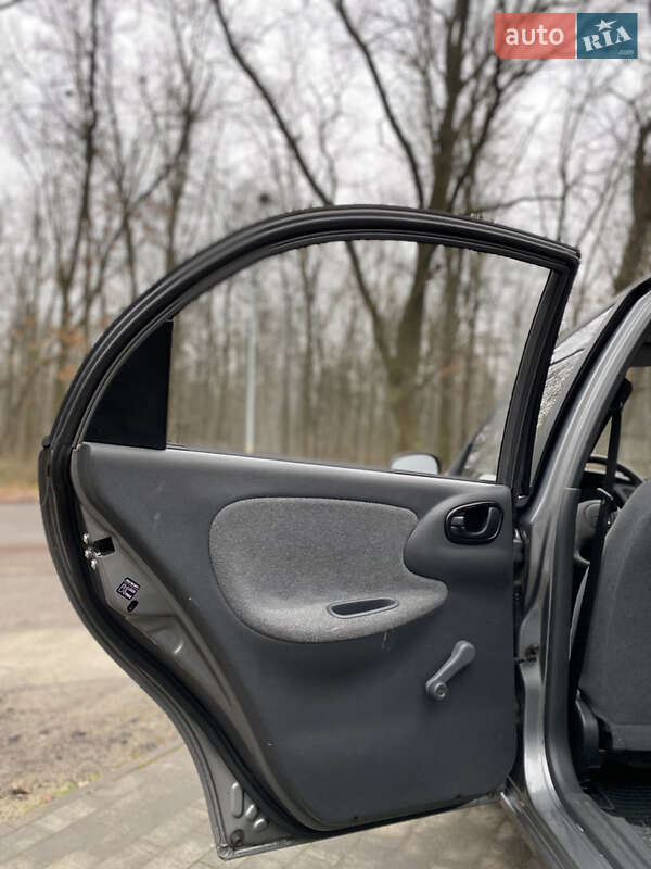 Седан Daewoo Lanos 2008 в Киеве