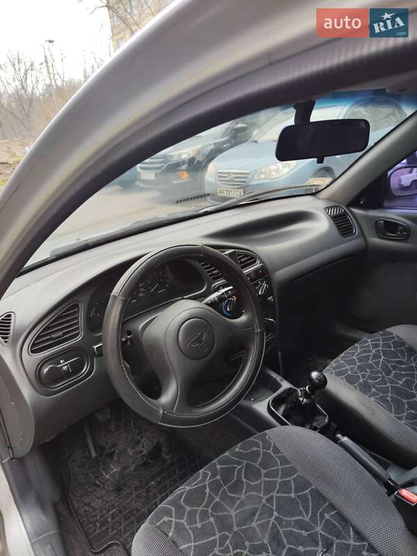 Седан Daewoo Lanos 2003 в Києві