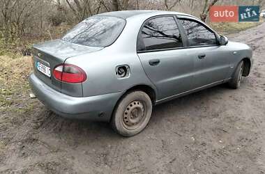 Седан Daewoo Lanos 2002 в Днепре