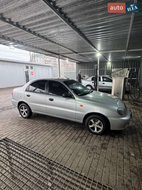 Седан Daewoo Lanos 2007 в Краматорську