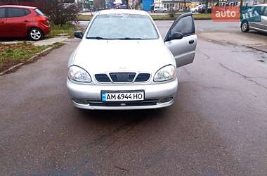Седан Daewoo Lanos 2002 в Житомире