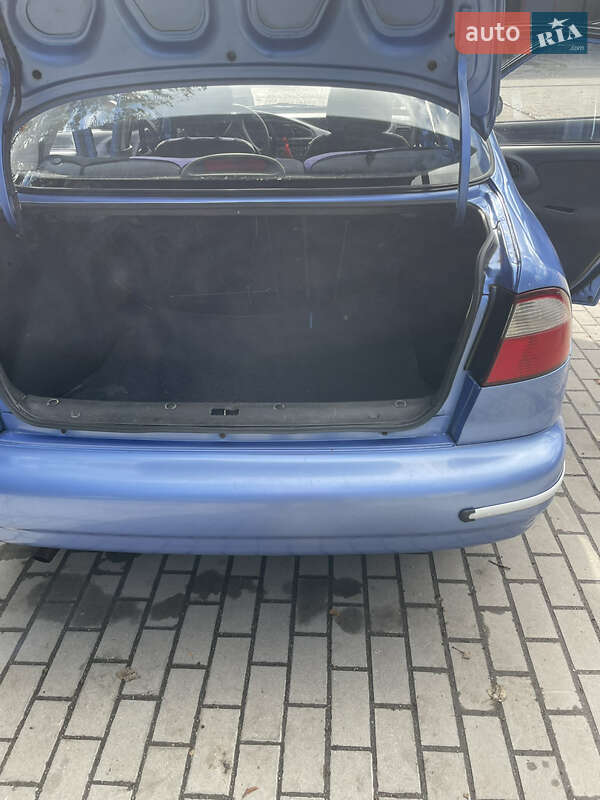 Седан Daewoo Lanos 2008 в Хмільнику