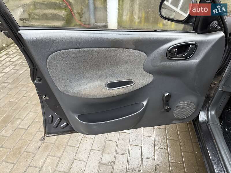 Седан Daewoo Lanos 2007 в Черновцах